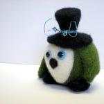 Green Felted Owl Scultpure - Needle Felted Bird